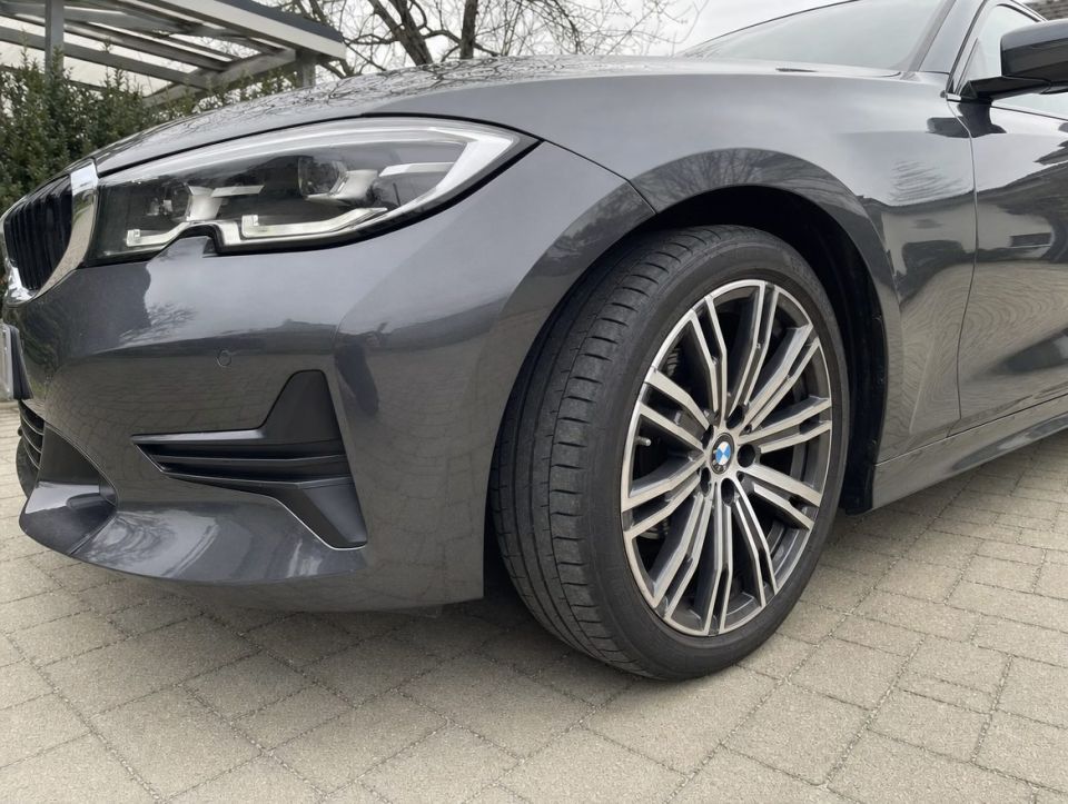 BMW 320d Touring – Foto 8