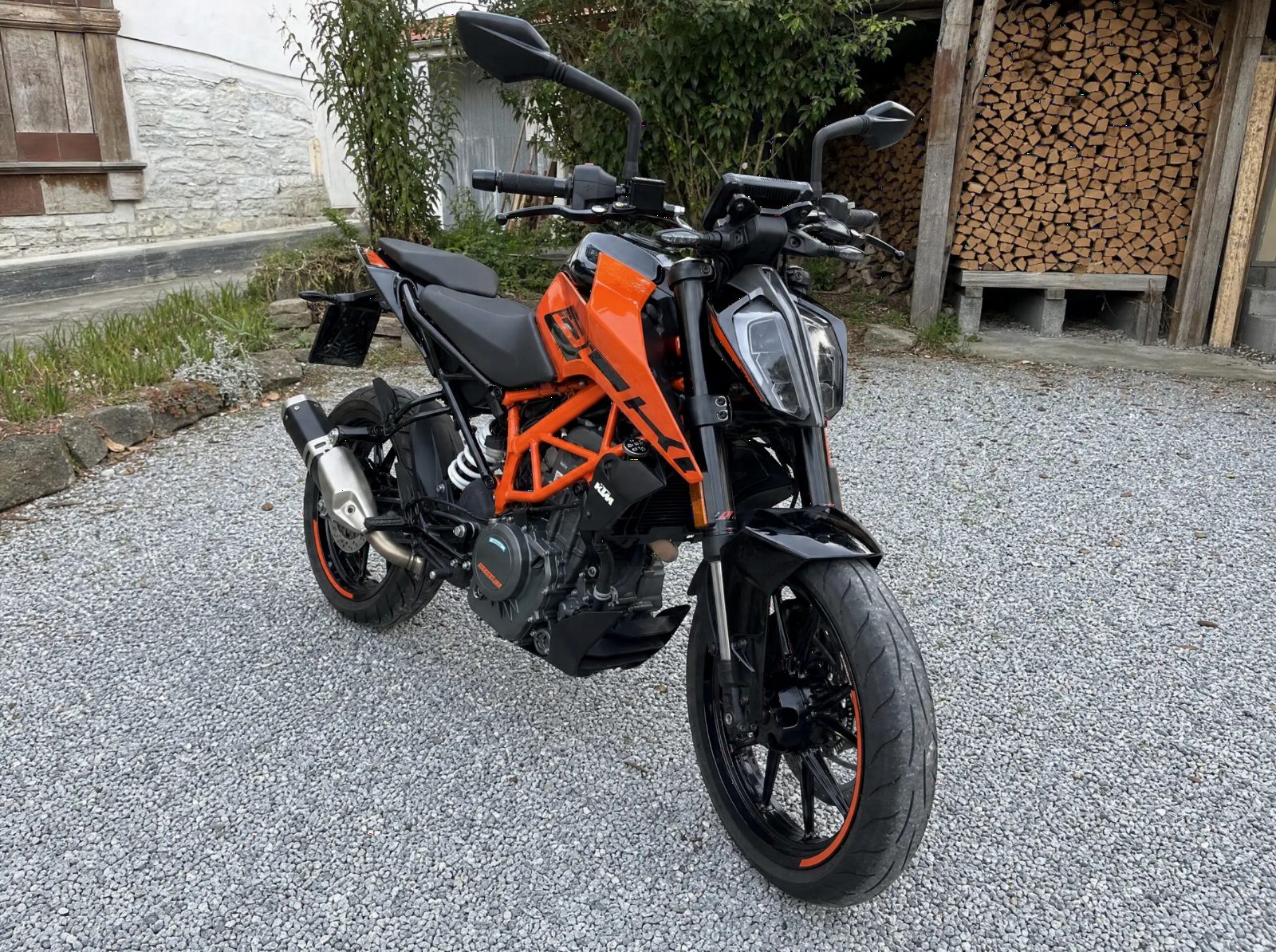 KTM 390 Duke – Foto 2