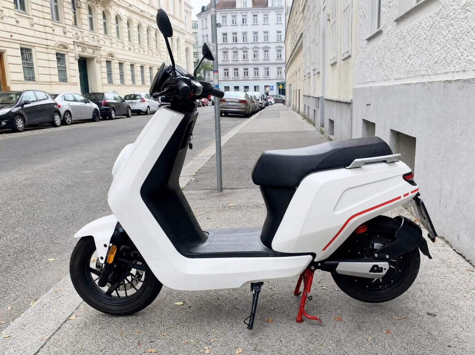 NIU NQi GTs